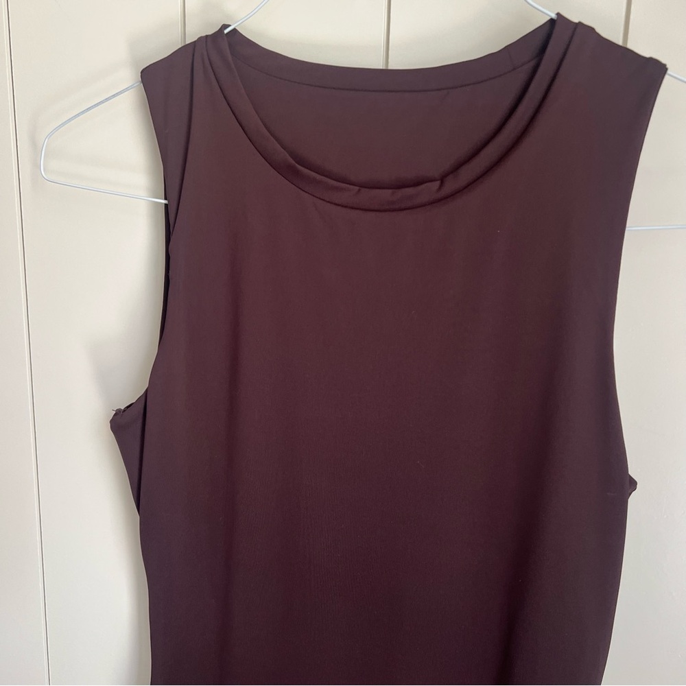 Vitality sleeveless midi dress - Picture 3 of 12